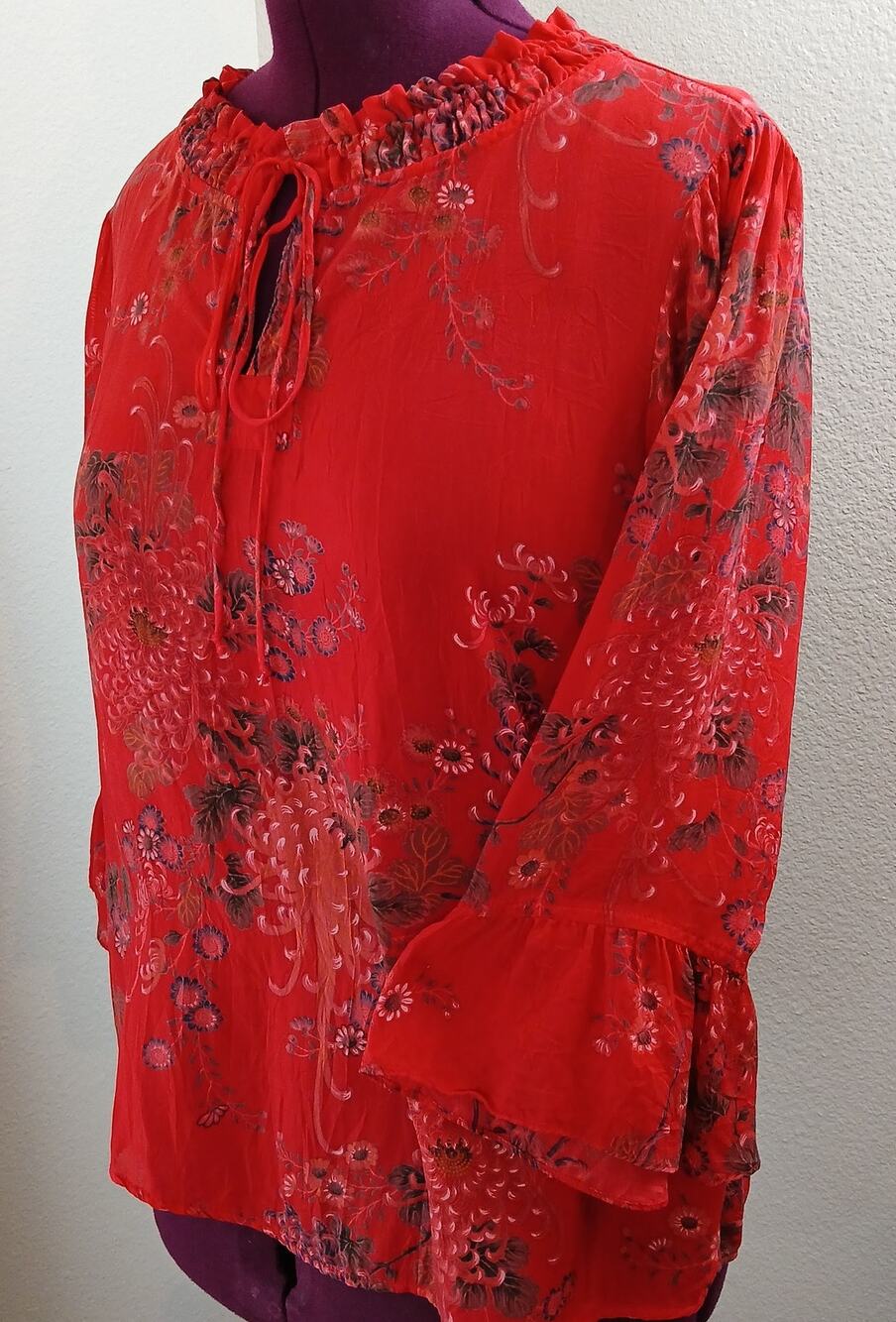 Tianello Vintage Red Floral Chiffon Blouse L 90s semi sheer cool summer boho USA